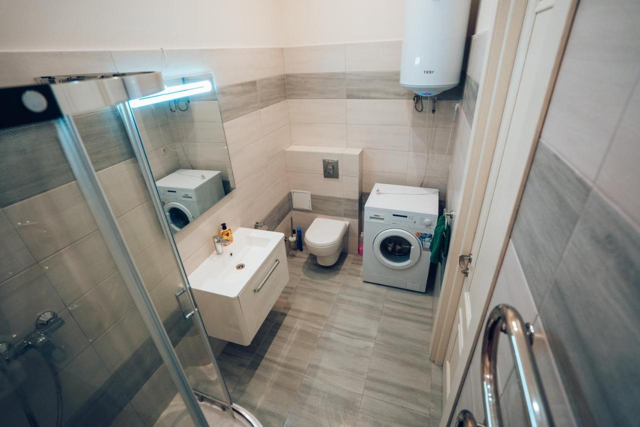 Wonderful Flat On City Center Úzhgorod Exterior foto